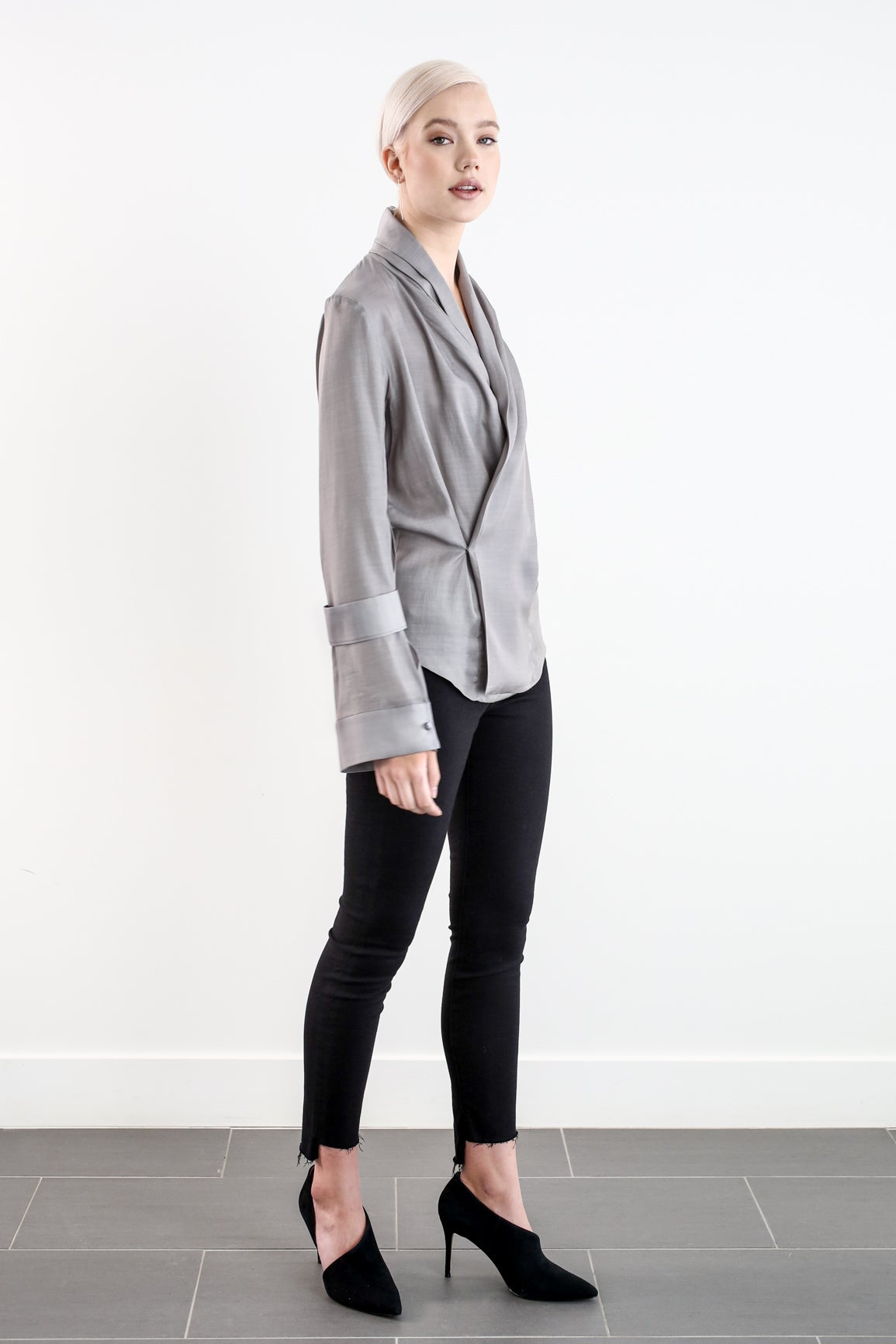 ALYSTER BLOUSE - GRAPHITE